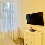 Apartamento Sweet On The Rynok Square