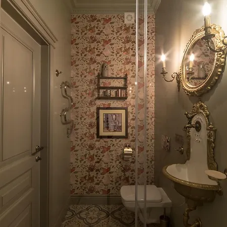 Sweet On The Rynok Square Lvov